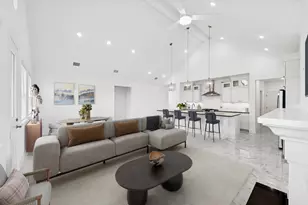 12115 Willow Way Ave, Mont Belvieu, TX 77535 - Photo 14