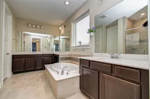 66 Zenith Ln, Sugar Land, TX 77498 - Photo 36