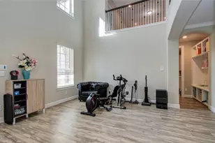 66 Zenith Ln, Sugar Land, TX 77498 - Photo 16