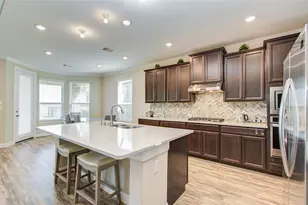 66 Zenith Ln, Sugar Land, TX 77498 - Photo 18