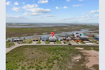 517 Swordfish Lane, Surfside Beach, TX 77541 - Photo 4