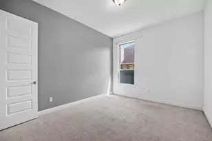 13326 Lake Chesdin Rd, Houston, TX 77044 - Photo 24