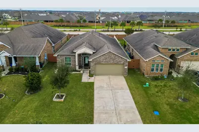2507 Galley Ridge Drive, Texas City, TX 77568 - Photo 2