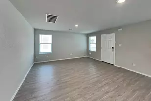 10622 Varmus Dr, Converse, TX 78109 - Photo 2