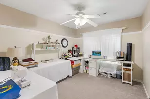 1317 Garden Ln, Bryan, TX 77802 - Photo 18