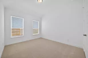 13613 Windward Mist Dr, Texas City, TX 77568 - Photo 22