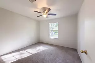 3506 Oxford Rd, Alvin, TX 77511 - Photo 12