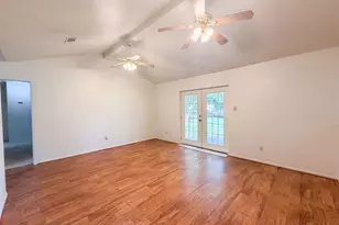 3506 Oxford Rd, Alvin, TX 77511 - Photo 10