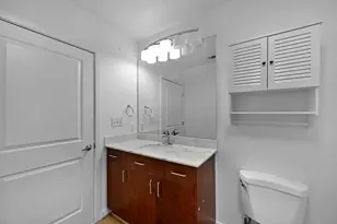 5925 Almeda Rd, Houston, TX 77004 - Photo 14