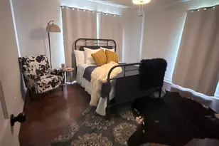 1604 Ave P, Huntsville, TX 77340 - Photo 10