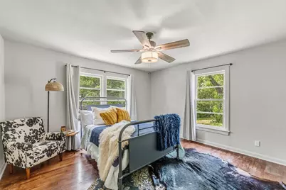 1604 Avenue P, Huntsville, TX 77340 - Photo 10