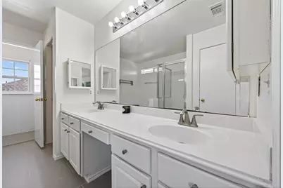 7203 Greenwood Point Drive, Cypress, TX 77433 - Photo 34