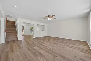 7203 Greenwood Point Dr, Cypress, TX 77433 - Photo 12