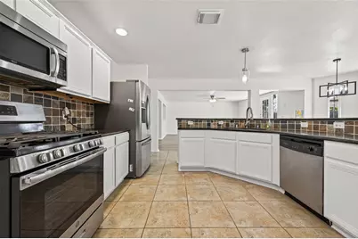 7203 Greenwood Point Drive, Cypress, TX 77433 - Photo 18