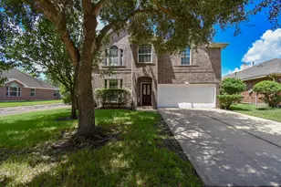 5611 Carta Valley Ln, Richmond, TX 77469 - Photo 2