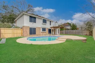 2211 S Mission Cir, Friendswood, TX 77546 - Photo 38