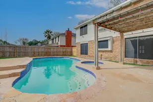 2211 S Mission Cir, Friendswood, TX 77546 - Photo 42
