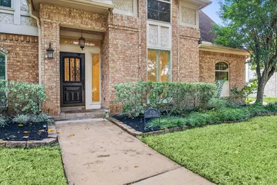 2526 Stephens Grant Drive, Sugar Land, TX 77479 - Photo 10
