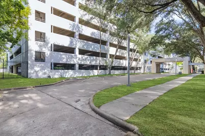 9800 Centre Parkway #1006, Houston, TX 77036 - Photo 32