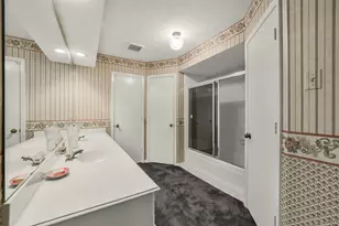 7506 N Hollow Cir, Humble, TX 77396 - Photo 16