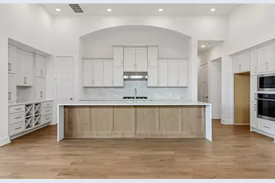 7013 Southwest Drive, League City, TX 77546 - Photo 2