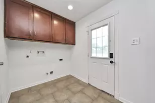 8227 Ivan Reid Dr, Houston, TX 77040 - Photo 36