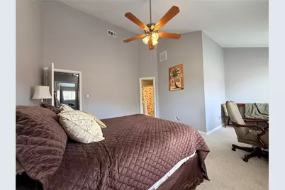 726 Country Place Drive #B, Houston, TX 77079 - Photo 14