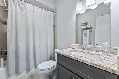 412 Drew Street, Houston, TX 77006 - Photo 14