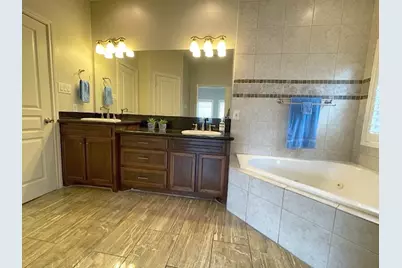 3738 Elizabeth Court, Houston, TX 77025 - Photo 20