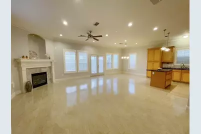 3738 Elizabeth Court, Houston, TX 77025 - Photo 6