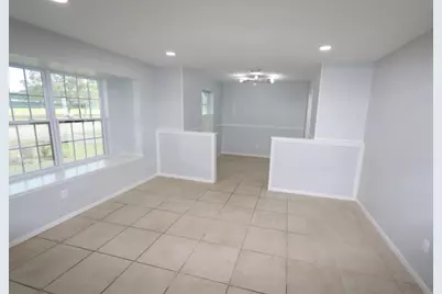 12615 Huntington Venture Drive, Houston, TX 77099 - Photo 2