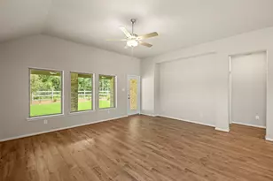 9170 Grand Jubilee Dr, Montgomery, TX 77316 - Photo 8