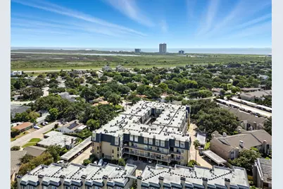 921 Marine Drive #303, Galveston, TX 77550 - Photo 18