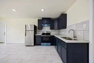 14704 O Hara Dr, Houston, TX 77085 - Photo 4