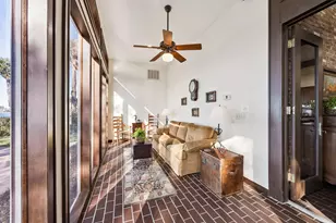 1505 Driftwood Ln, Galveston, TX 77551 - Photo 32