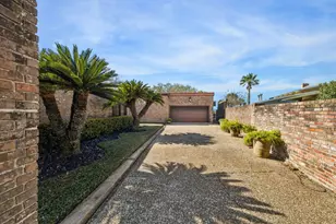 1505 Driftwood Ln, Galveston, TX 77551 - Photo 44