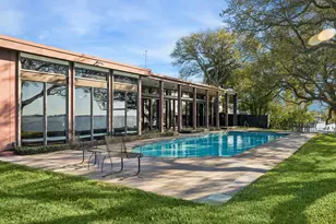 1505 Driftwood Ln, Galveston, TX 77551 - Photo 1