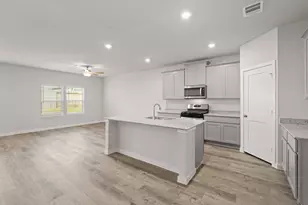 11974 Wisteria Mdws Dr, Willis, TX 77318 - Photo 6