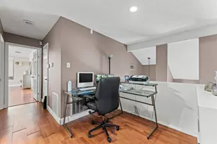 6815 Inwood W Dr, Houston, TX 77088 - Photo 10