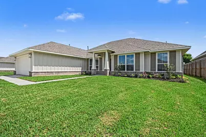 724 Greystone Lane, Angleton, TX 77515 - Photo 2