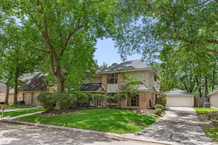 3031 Falling Brook Dr, Houston, TX 77345 - Photo 2