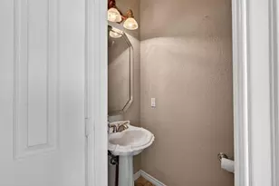 6375 Ellington Ln, Beaumont, TX 77706 - Photo 14