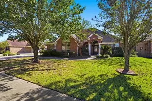 6375 Ellington Ln, Beaumont, TX 77706 - Photo 2