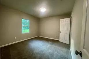 618 W Peach St, Angleton, TX 77515 - Photo 10