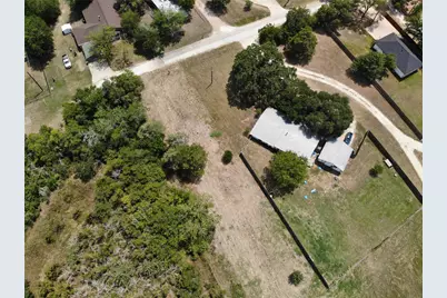 1923 Lightfoot Lane, Bryan, TX 77803 - Photo 8