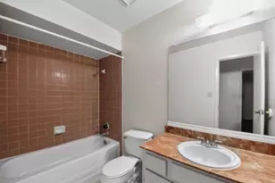 12502 Ashford Meadow Dr, Houston, TX 77082 - Photo 8
