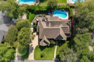 16022 Stewarts Grove Dr, Spring, TX 77379 - Photo 2
