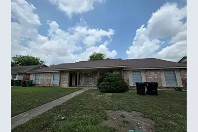 12738 Shannon Hills Drive, Houston, TX 77099 - Photo 2