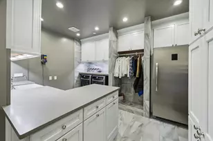 2249 Pelham Dr, Houston, TX 77019 - Photo 34