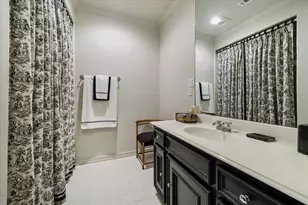 2249 Pelham Dr, Houston, TX 77019 - Photo 36